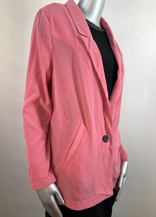 Розовой пиджак блейзер bershka размер л2 фото