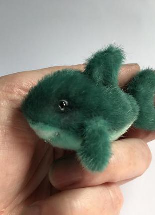 Іграшка.мініатюра акула