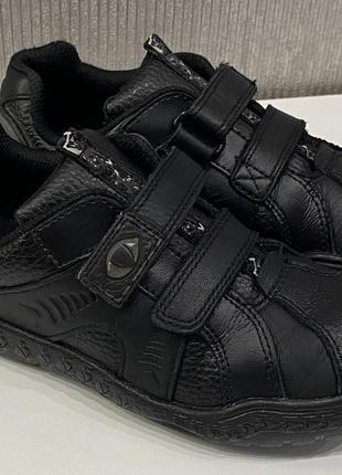 Кроссовки, туфли, ботинки clarks р.30-31 стелька 19,5 см