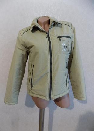 Куртка з тканини холлофайбер бежева фірмова розмір 46-482 фото