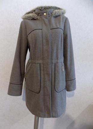 Пальто шерстяное с капюшоном с мехом бежевое фирменное george размер 48