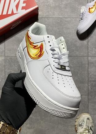 Кроссовки. найк