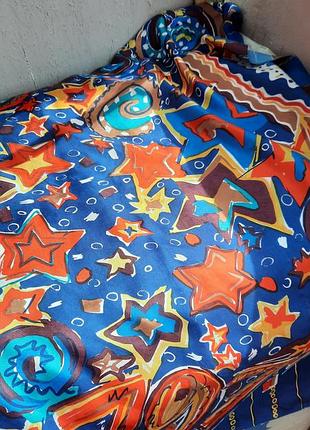 Цікавий шовкову хустку з цифрами