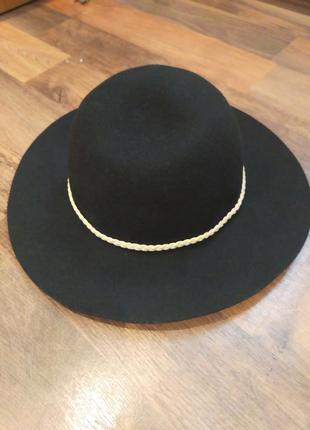 Шляпа чёрная stradivarius 100% шерсть 57 см/м