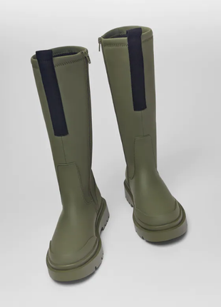Високі демісезонні чоботи zara