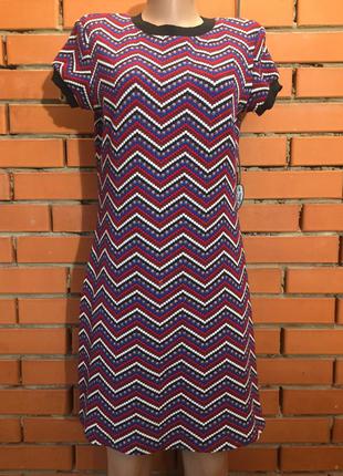 Платье zara  48 р.