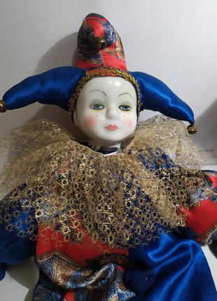 Фарфоровая кукла арлекин.коллекционная.3 фото