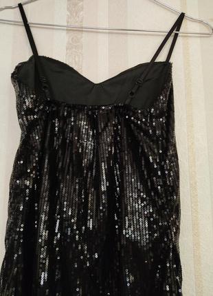 Сукня-паєтки