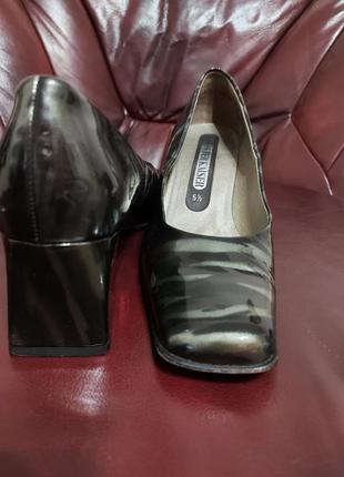 Брендові туфлі peter kaiser
