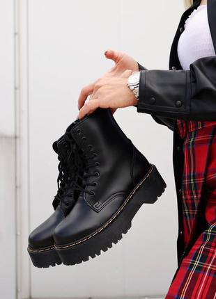 Черевики осінні dr. martens jadon black, чоботи шкіряні мартинсы на платформі