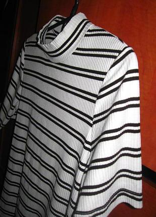 Гольф полоска бело-черный 3