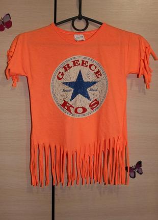 Стильна футболка с тороками