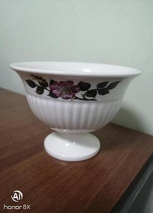 Ваза wedgwood