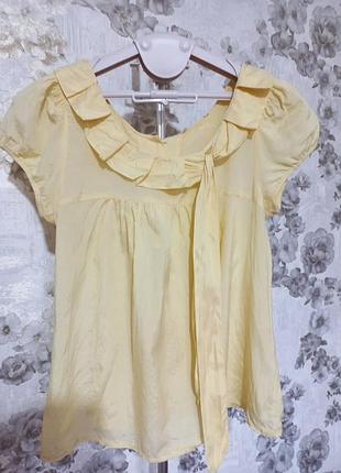 Блузка с рюшами