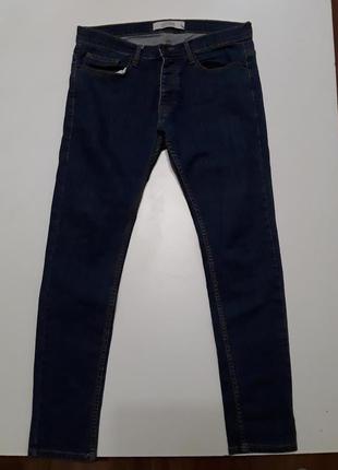 Фірмові стрейчеві джинси 32р.