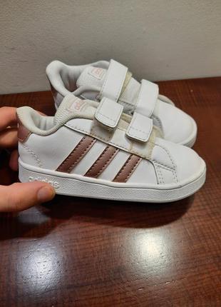 Кроссовки adidas1 фото