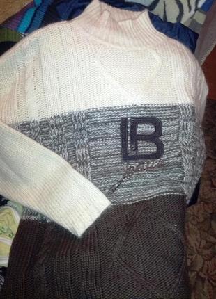 Итальянский шерстяной с мохером брендовый свитер,46-50разм