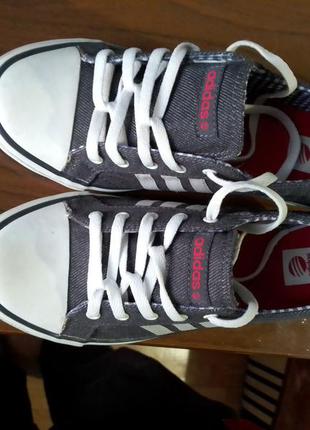 Кроссовки, сникерсы, кеды adidas neo.