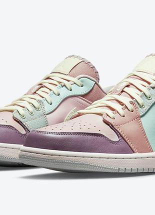 Жіночі оригінальні кросівки nike air jordan 1 low “easter pastel” кроссовки3 фото