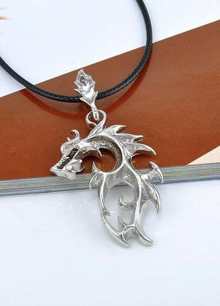 Классный медальон талисман амулет "серебряный волк" под хром серебро белое золото с шнурком на шею