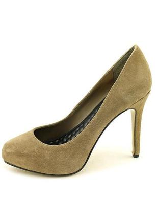Бежевые туфли dolce vita