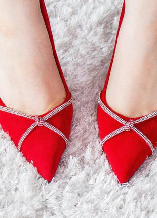 Женские туфли на шпильке красного цвета6 фото