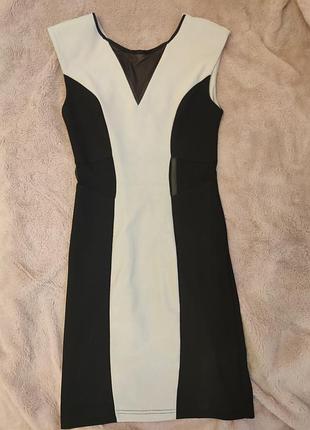 Продам шикарное платье s