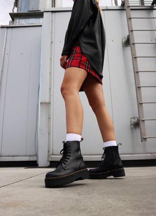 Dr. martens jadon black женские ботинки мартинс на платформе черные2 фото