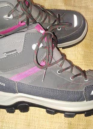 Євро 38р -24.5 черевики quechua waterproof