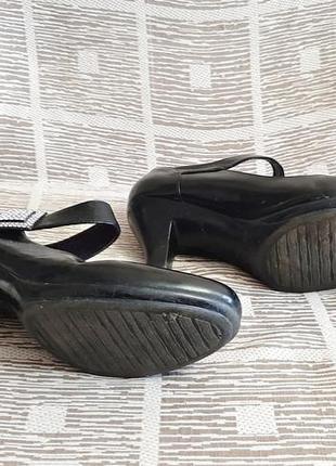 Чудові чорні туфлі на підборах на застібці декор кристали жіночі8 фото