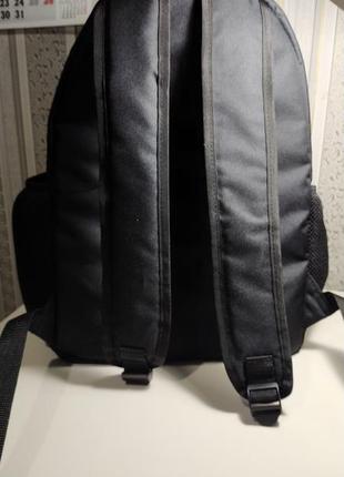 Городской рюкзак с боковыми карманами3 фото