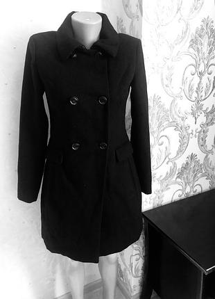 Класичне тепле пальто класика reserved модне стильне трендові супер