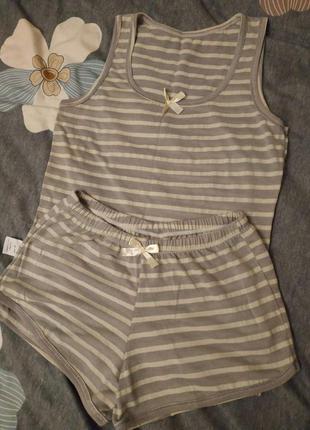 Пижамка женская!раздаж!верх!пог 46 см.,длина 63 см.низ!пот 35 см.(резинка 55 см.), длина 29 см.цена 160 грн.