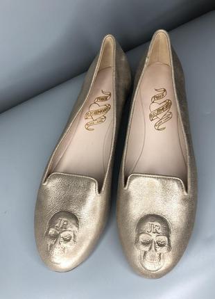 Кожаные балетки туфли бежевые с черепом металлик золотые лоферы rundholz owens6 фото