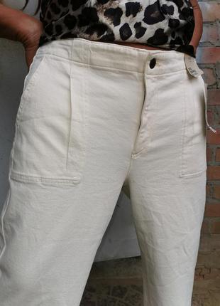 Штани джинси молочні кремовий штани висока посадка стрейч m&s wide crop укорочені5 фото