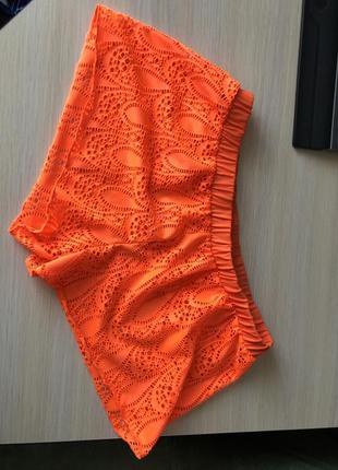 Яркие шортики