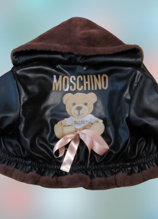 Moschino стильная кожаная куртка на меху 5-6 лет4 фото