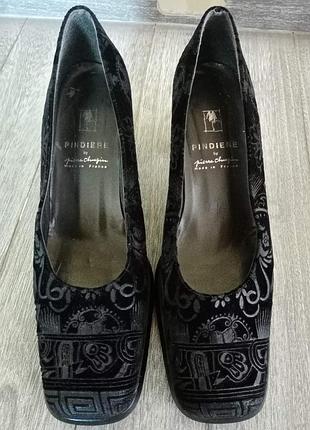 Шикарные кожаные туфли