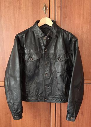 Винтажная женская кожаная куртка levi's | levis vintage leather jacket1 фото