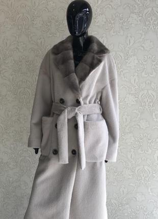 Пальто з натуральної алькантари і норки3 фото