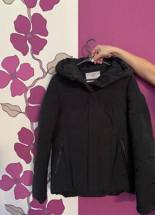 Зимняя женская куртка