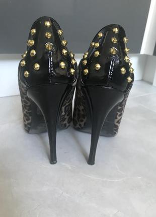 Victoria's secret colin stuart leopard pumps gold studs heels оригинал туфли лодочки4 фото
