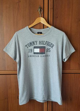 Винтажная мужская футболка tommy hilfiger vintage