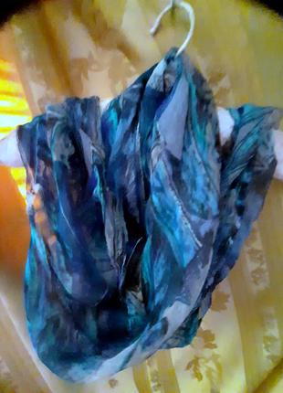 Великий об'ємний шифоновий шарф, з шикарною забарвленням. італія.2 фото