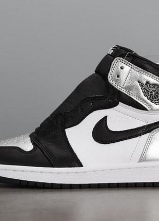 Jordan 1 “silver toe”