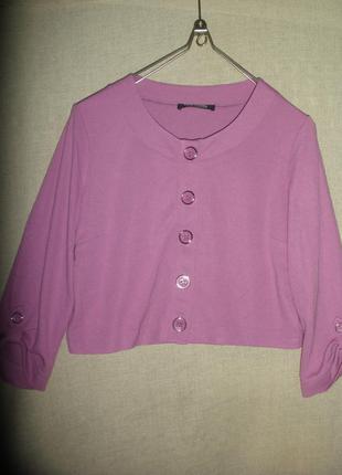 Розпродаж!!короткий трикотажний жакет кофточка на гудзиках кардиган betty barclay