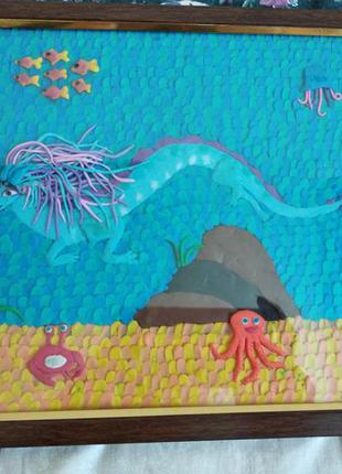 Картина з пластиліну - дракон сису в море2 фото
