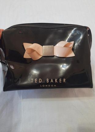 Брендовий лакова косметичка ted baker