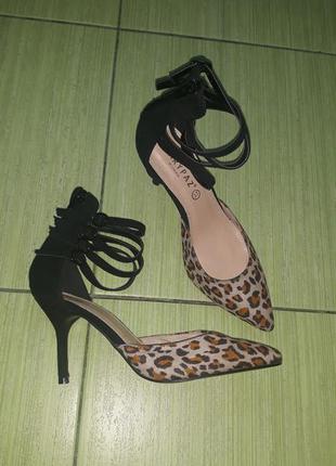 Новые туфли леопард