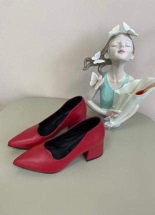 Эксклюзивные туфли лодочки итальянская кожа красные8 фото